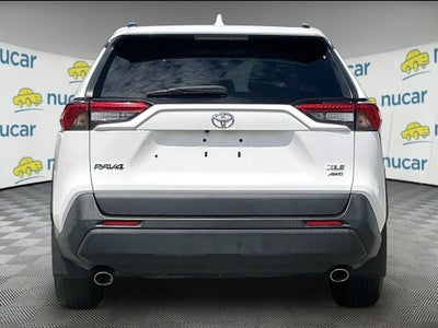 2022 Toyota RAV4 XLE