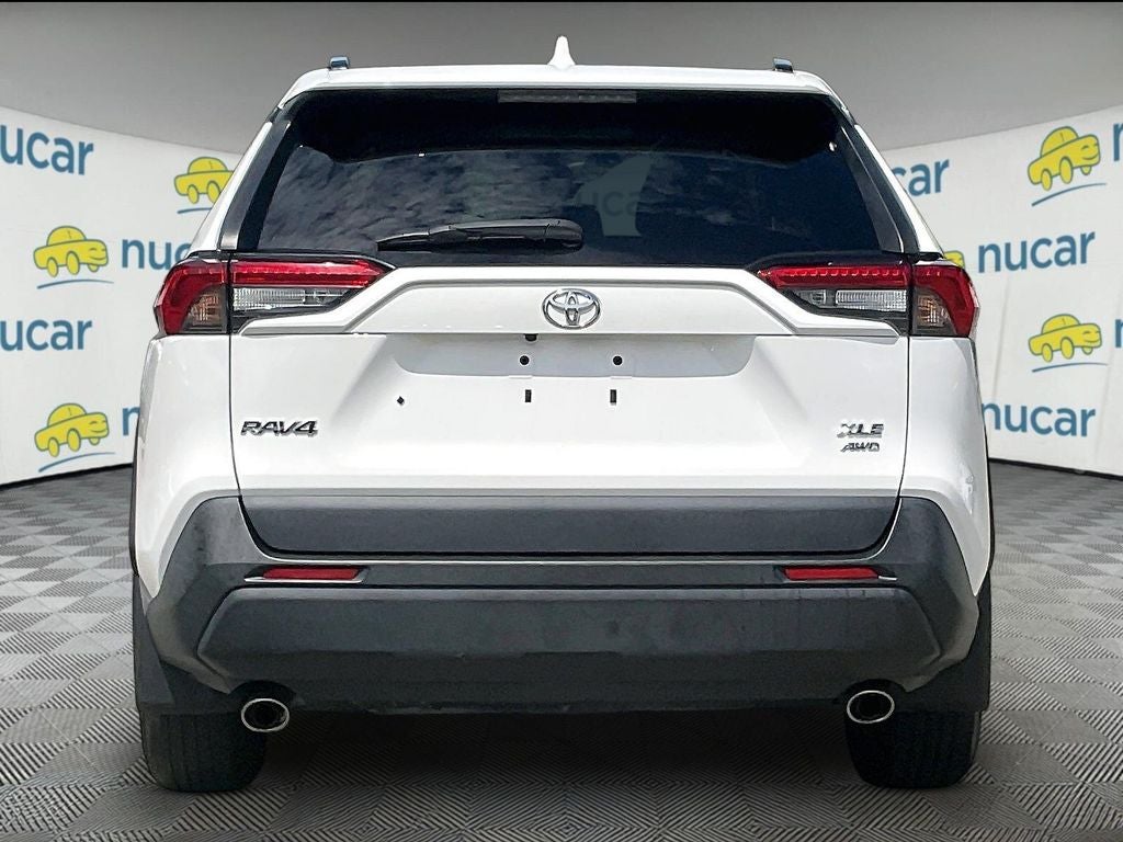 2022 Toyota RAV4 XLE