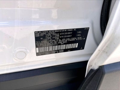 2024 Toyota RAV4 XLE