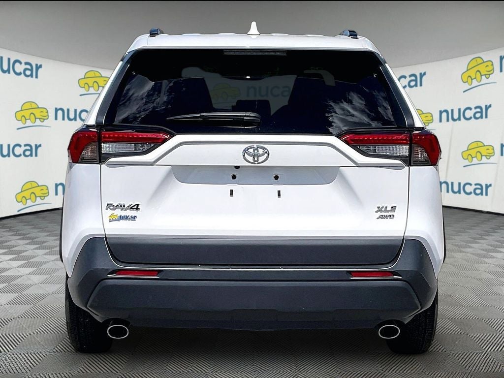 2024 Toyota RAV4 XLE