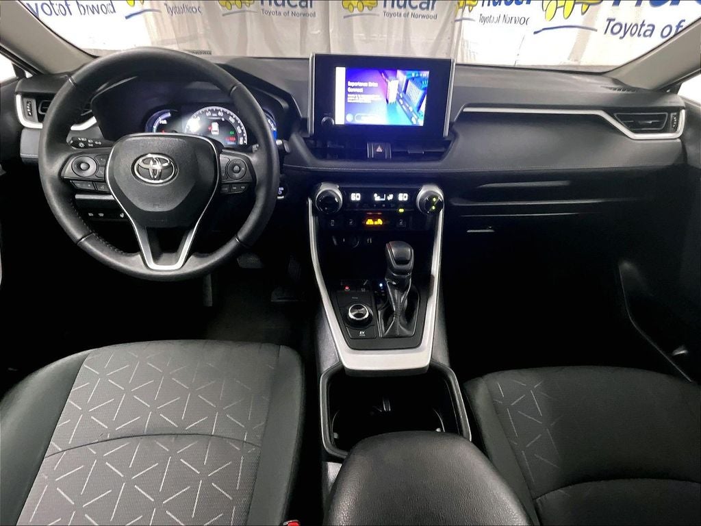 2024 Toyota RAV4 Hybrid XLE