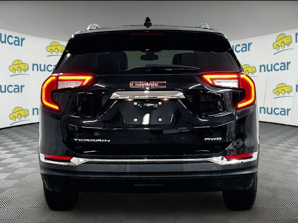 2024 GMC Terrain SLT