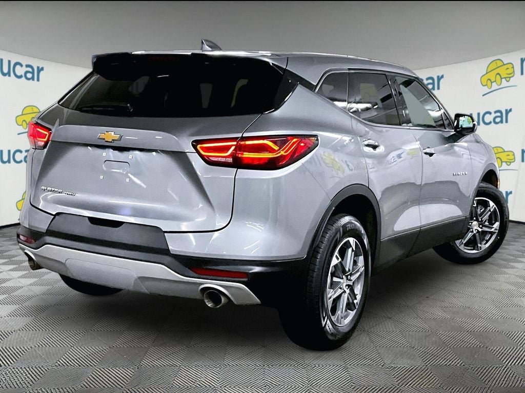 2025 Chevrolet Blazer LT