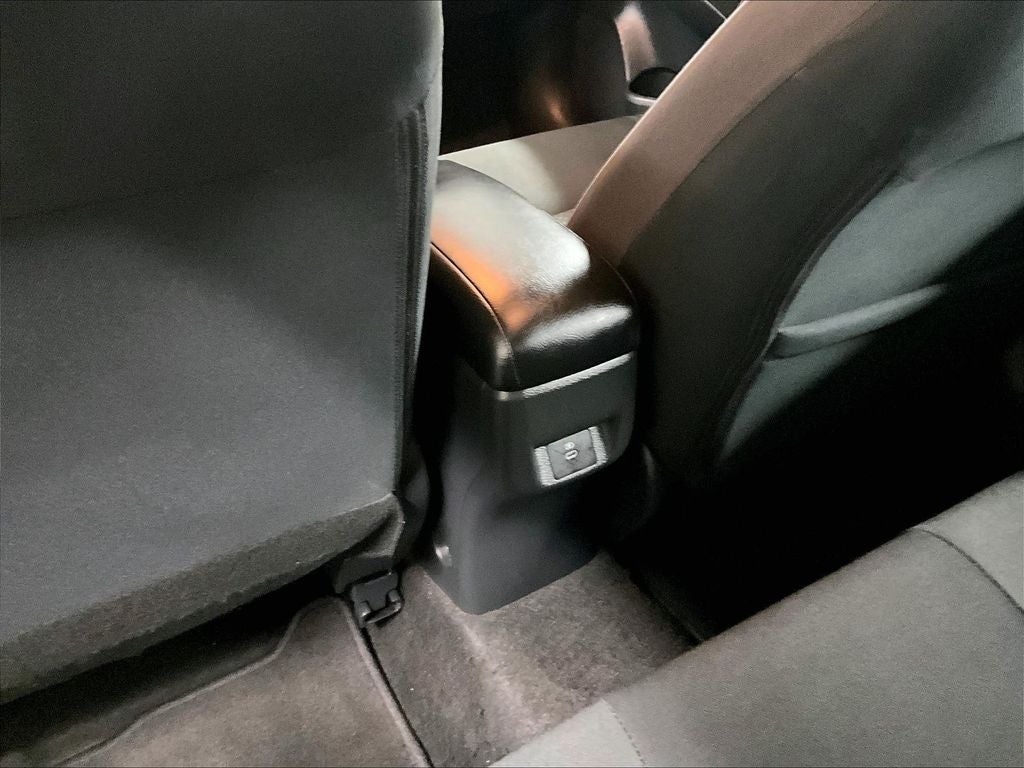 2024 Nissan Versa 1.6 SR