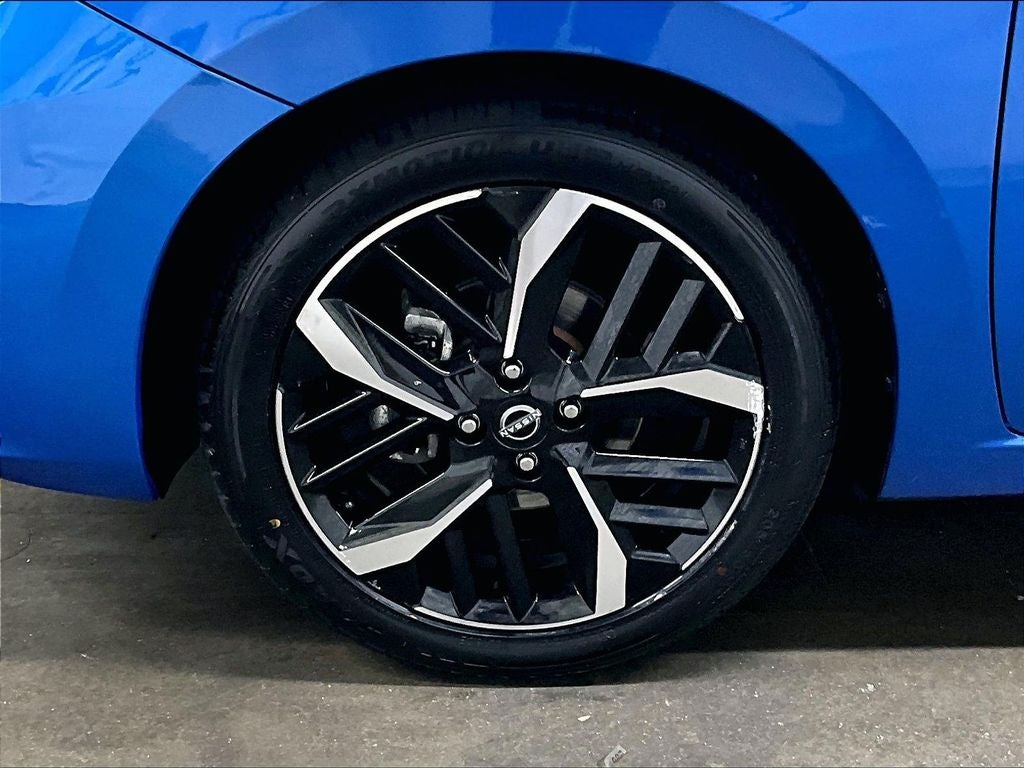 2024 Nissan Versa 1.6 SR
