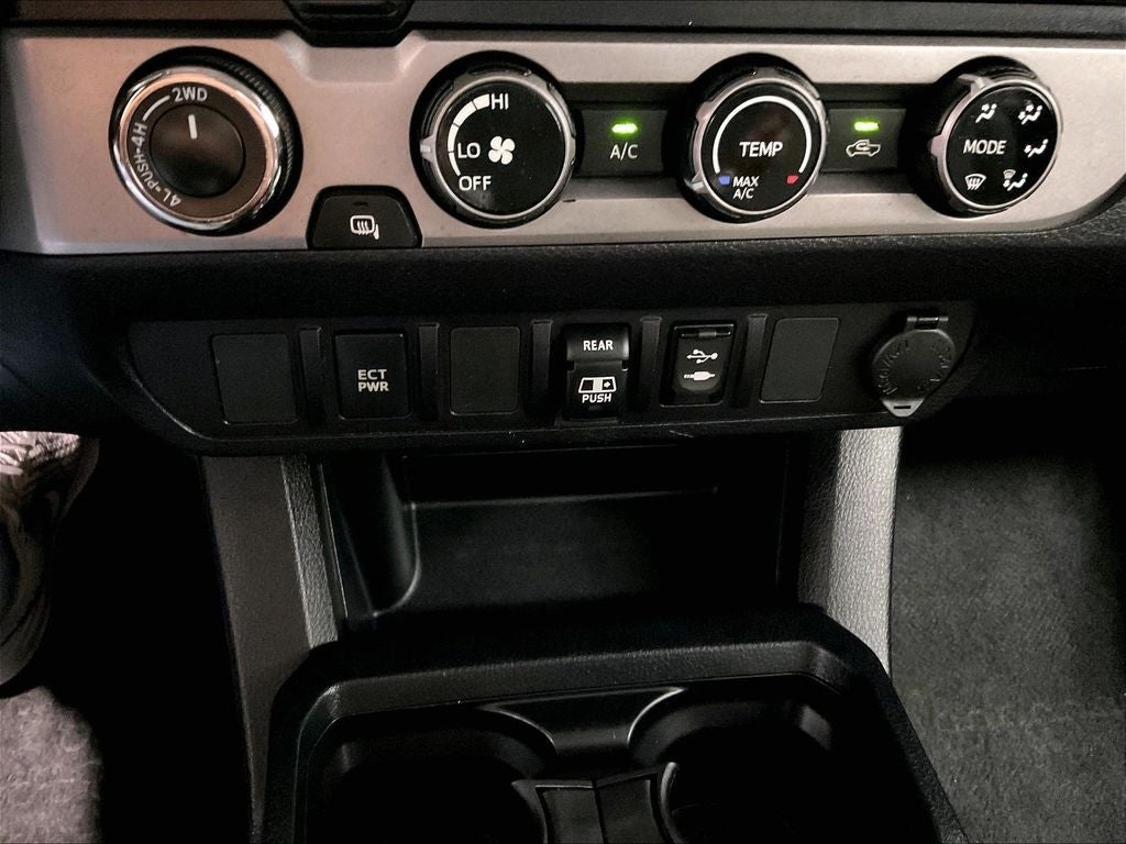2018 Toyota Tacoma SR5 V6