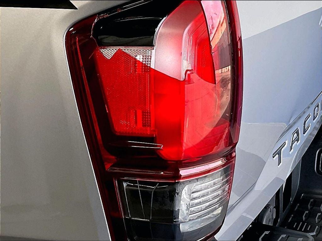 2018 Toyota Tacoma SR5 V6