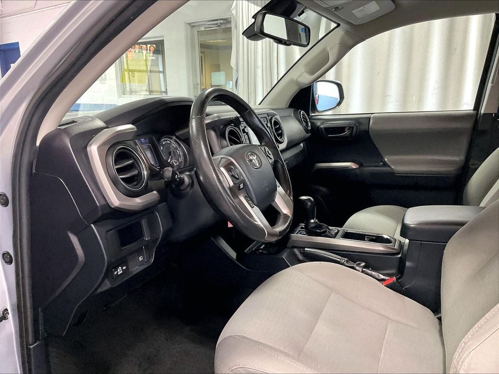 2018 Toyota Tacoma SR5 V6