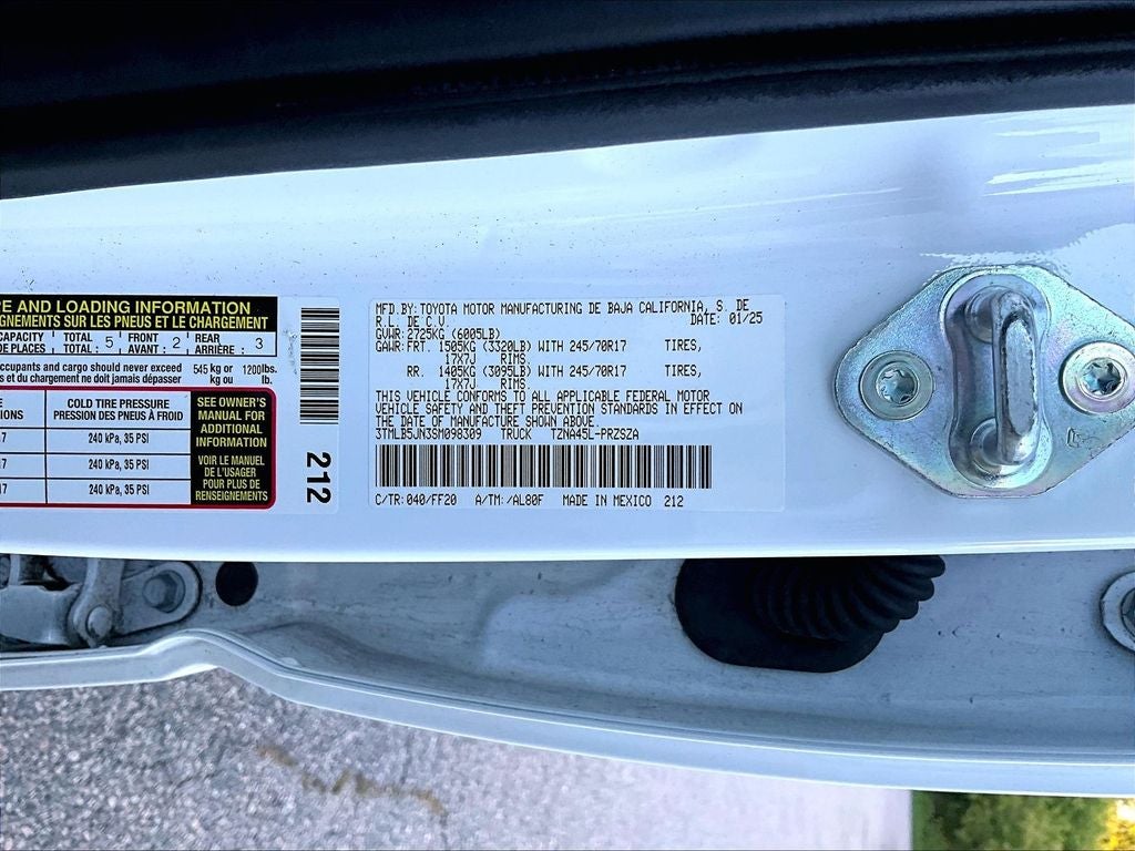 2025 Toyota Tacoma SR5
