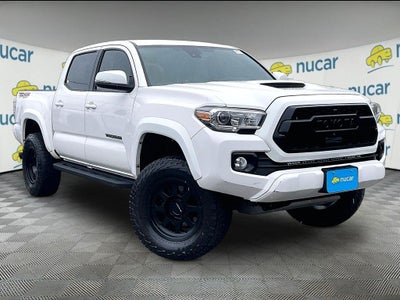 2022 Toyota Tacoma TRD Sport V6