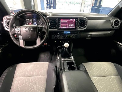 2022 Toyota Tacoma TRD Sport V6
