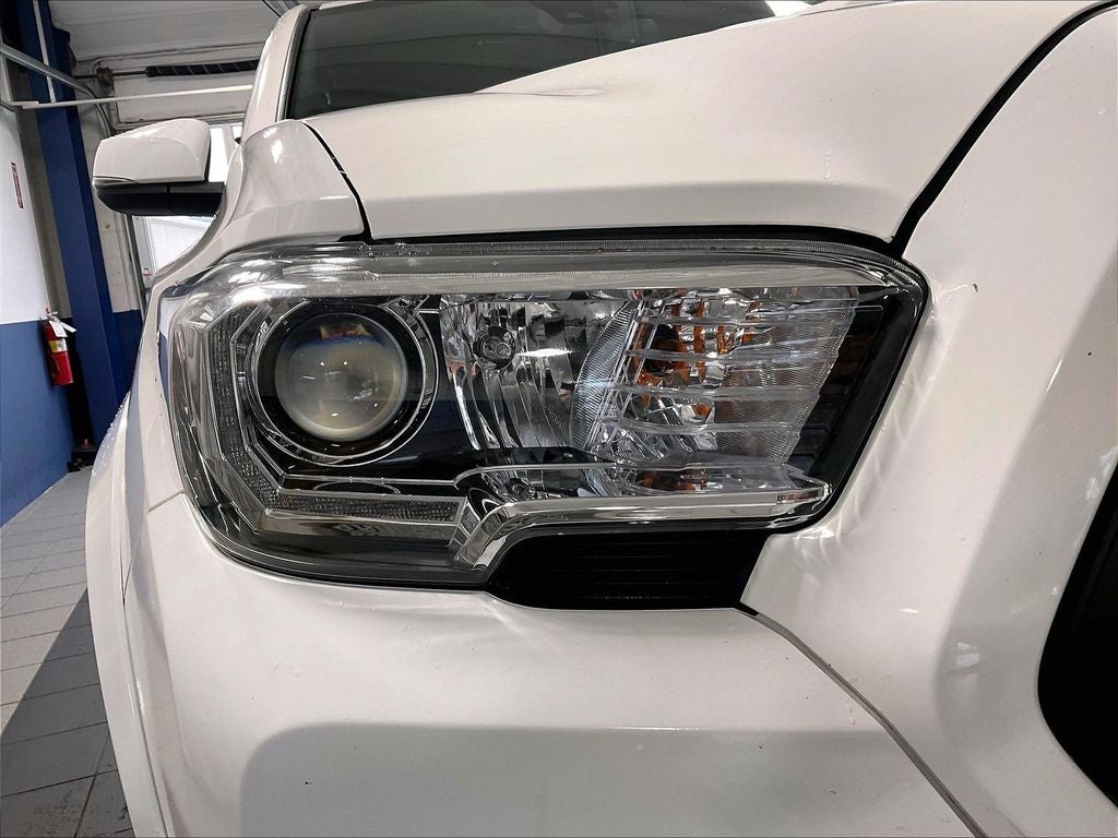 2022 Toyota Tacoma TRD Sport V6