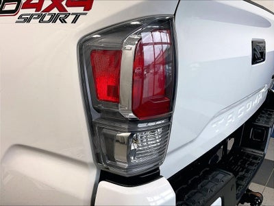 2022 Toyota Tacoma TRD Sport V6