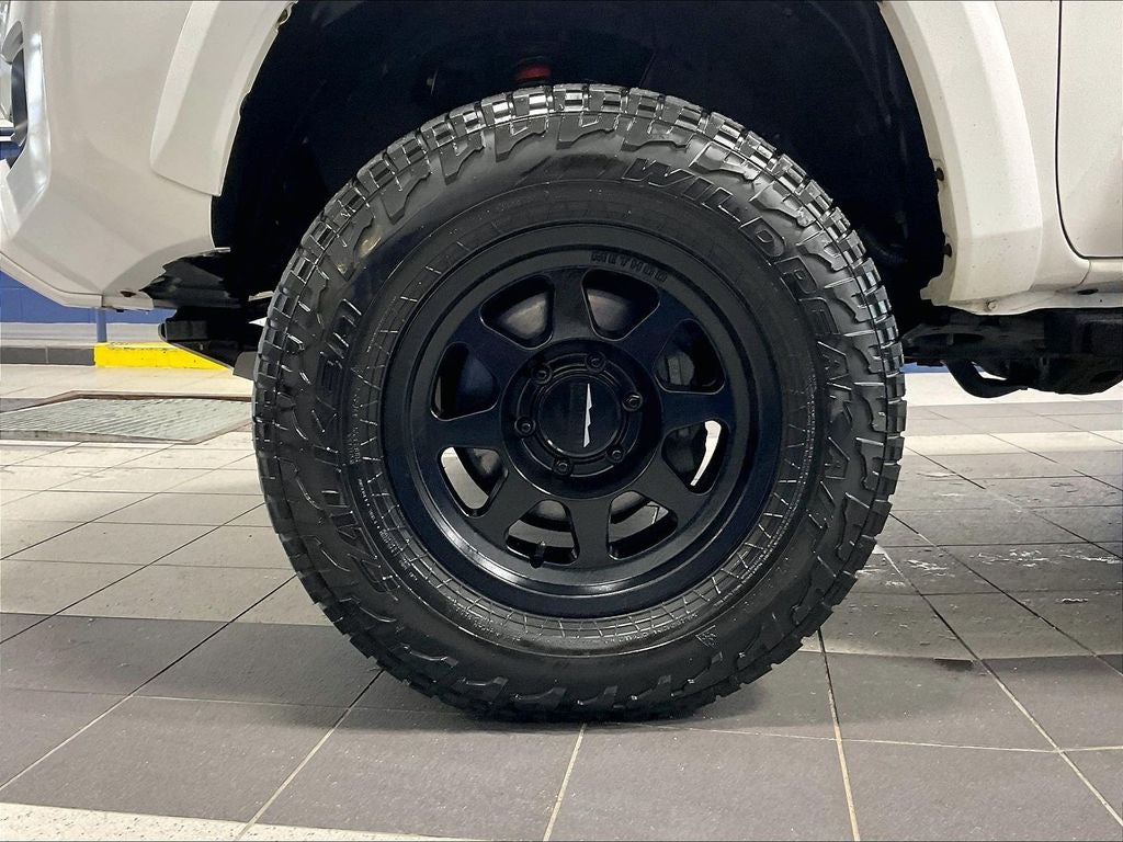 2022 Toyota Tacoma TRD Sport V6