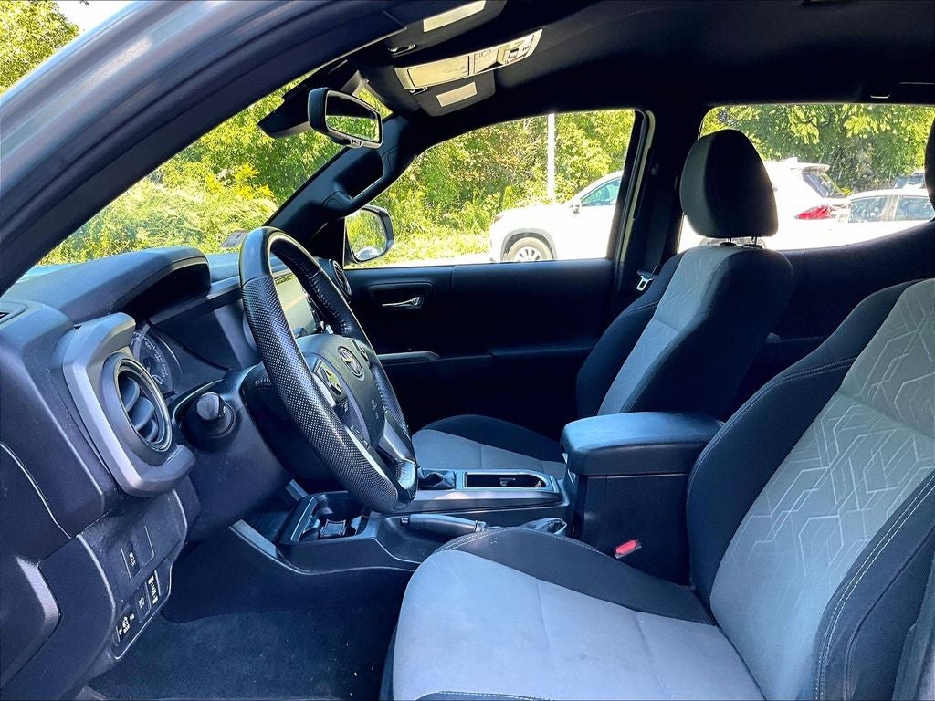 2023 Toyota Tacoma TRD Sport V6