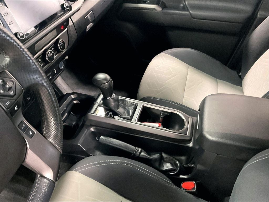 2022 Toyota Tacoma TRD Sport V6
