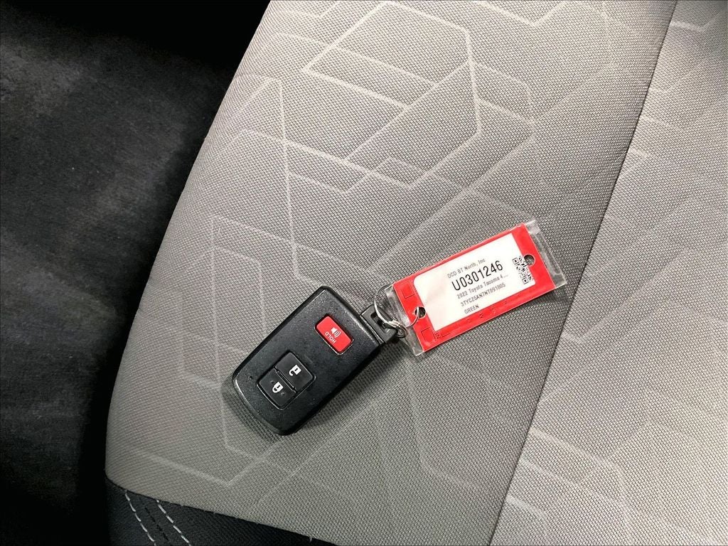 2022 Toyota Tacoma TRD Sport V6
