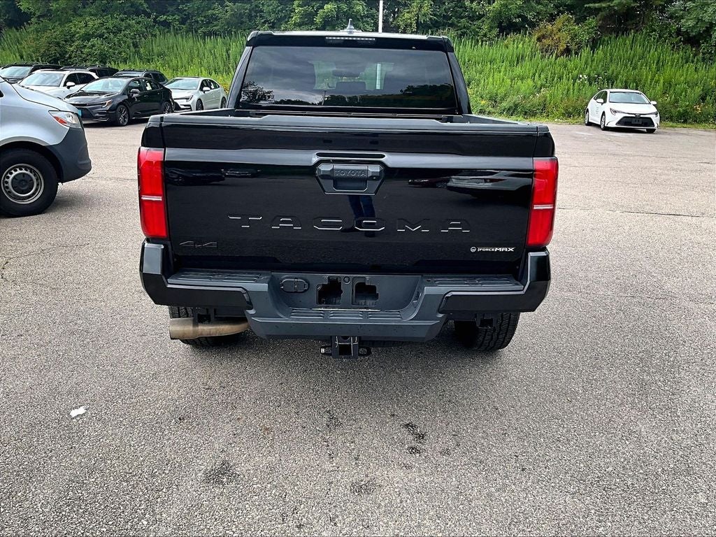 2026 Toyota Tacoma Hybrid TRD Off Road