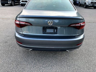 2019 Volkswagen Jetta R-Line