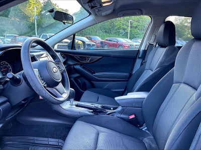 2019 Subaru Impreza 2.0i
