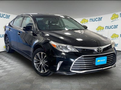 2018 Toyota Avalon XLE