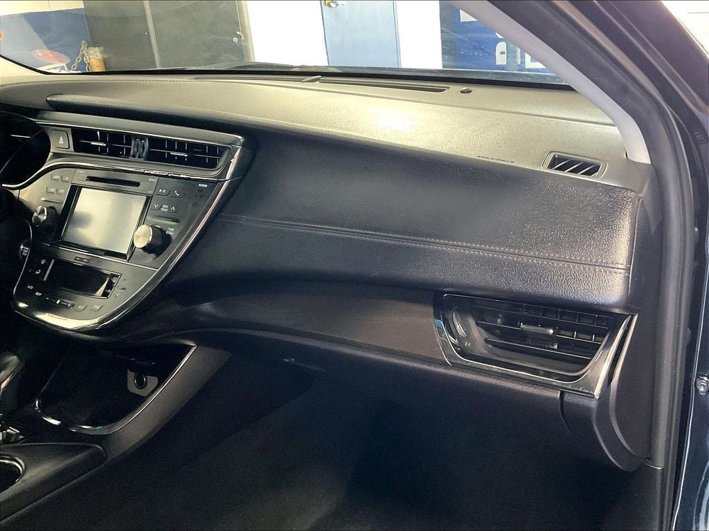 2018 Toyota Avalon XLE