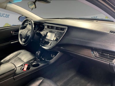 2018 Toyota Avalon XLE