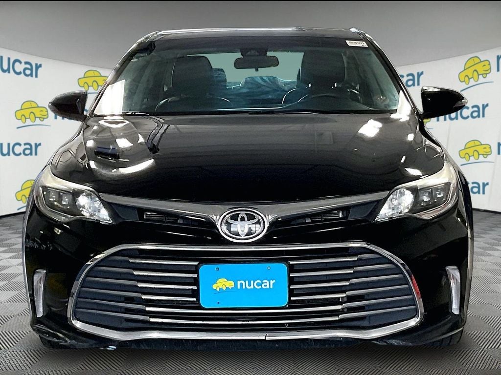 2018 Toyota Avalon XLE