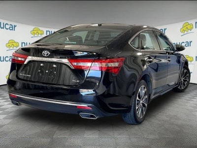 2018 Toyota Avalon XLE