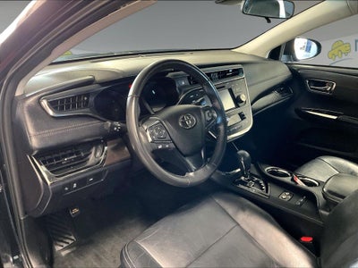 2018 Toyota Avalon XLE