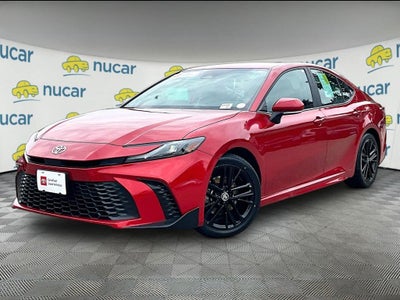 2025 Toyota Camry SE