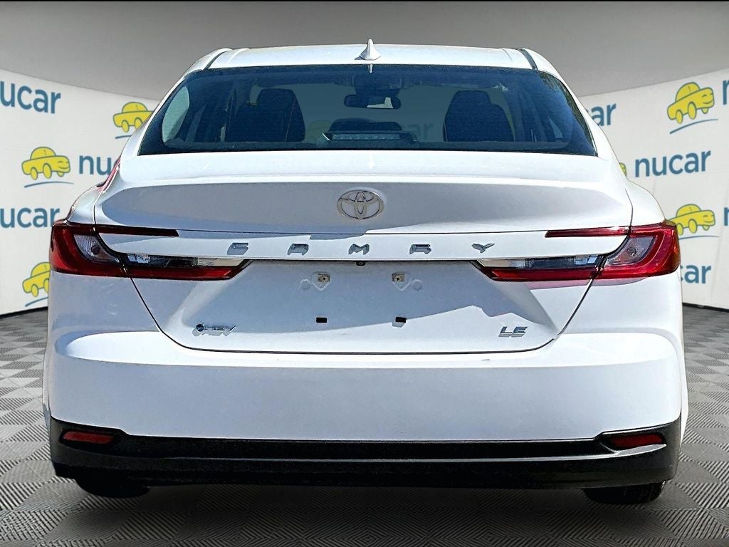 2025 Toyota Camry LE