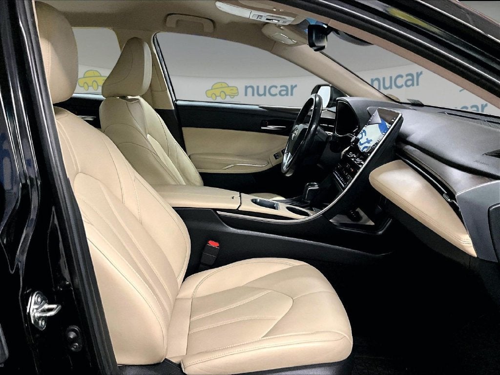 2021 Toyota Avalon XLE