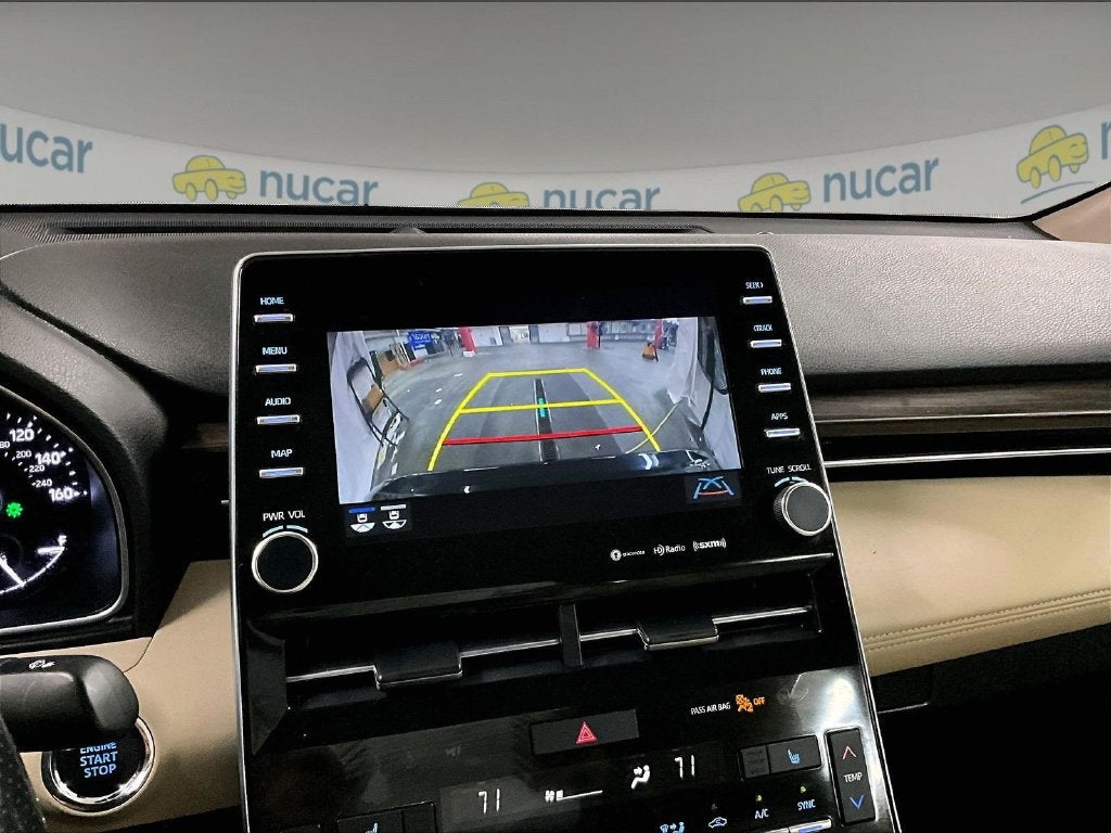 2021 Toyota Avalon XLE