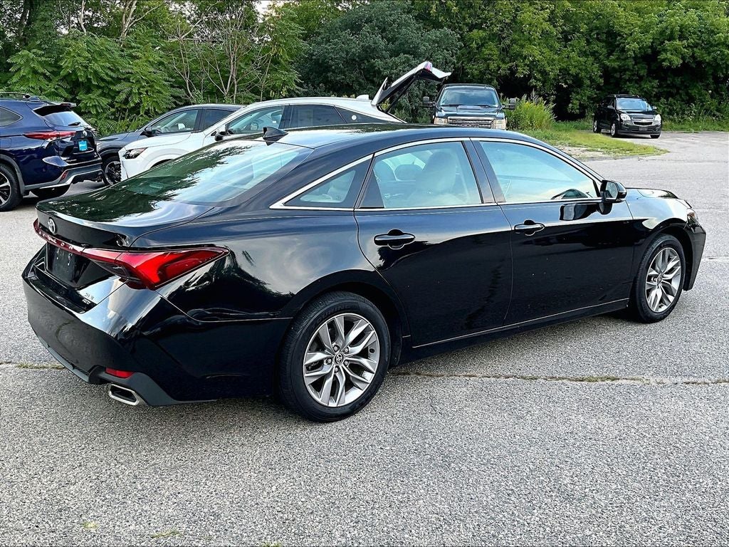2021 Toyota Avalon XLE