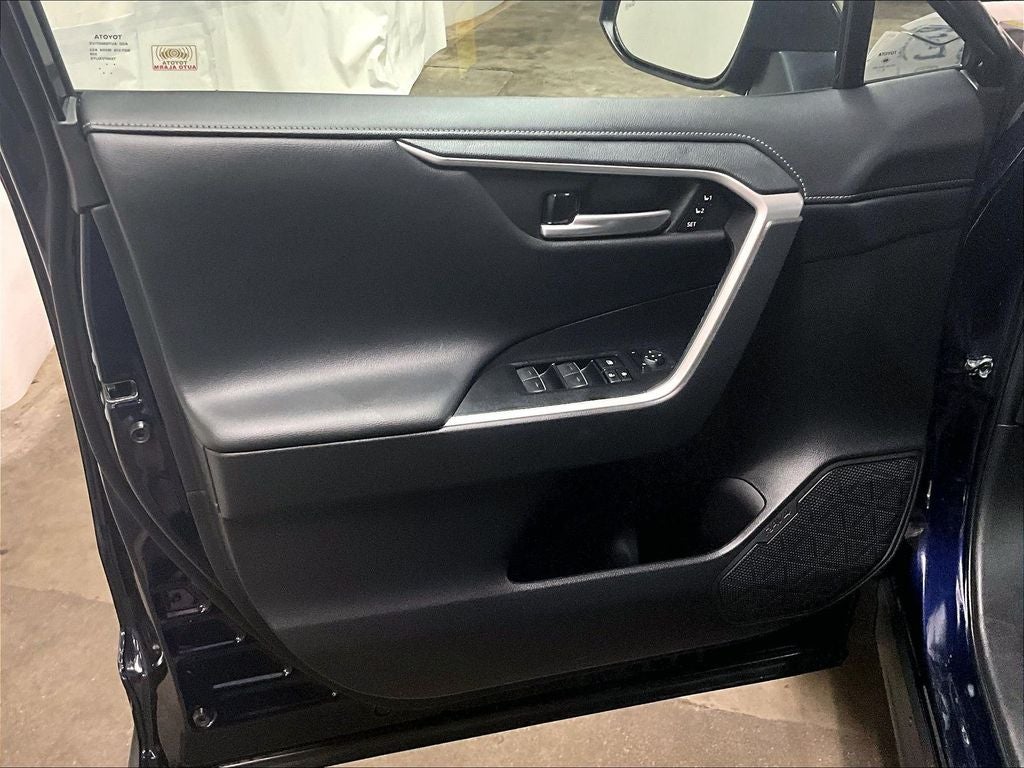 2023 Toyota RAV4 Hybrid Limited