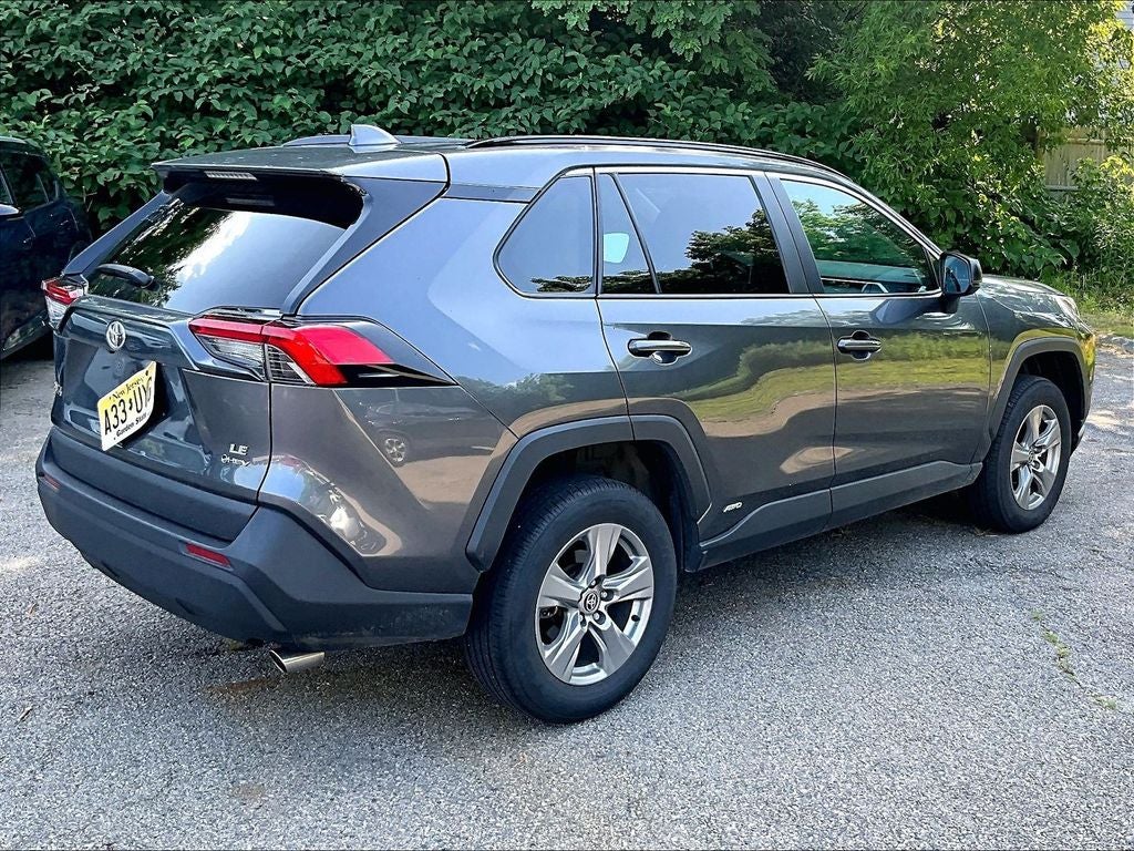 2025 Toyota RAV4 Hybrid LE