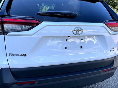 2025 Toyota RAV4 Hybrid LE