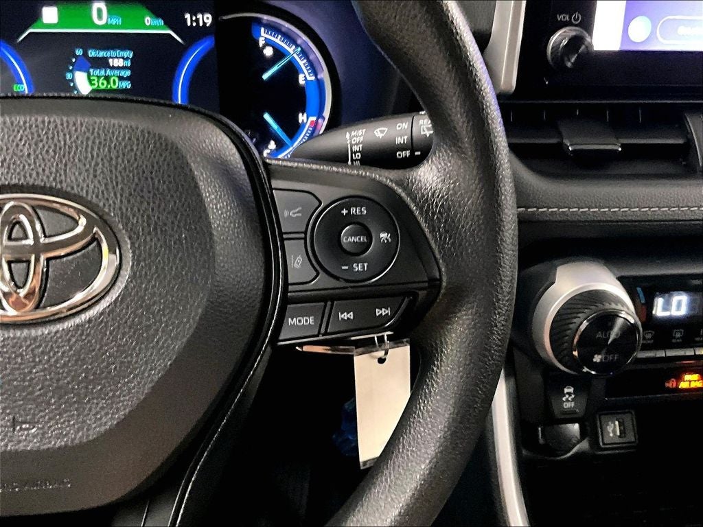 2025 Toyota RAV4 Hybrid LE