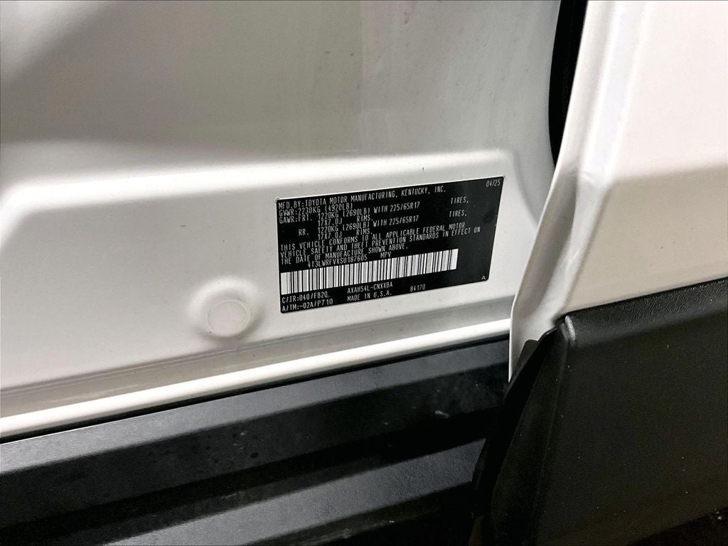 2025 Toyota RAV4 Hybrid LE