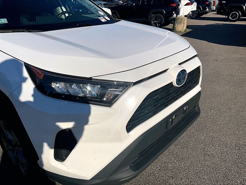 2022 Toyota RAV4 Hybrid LE