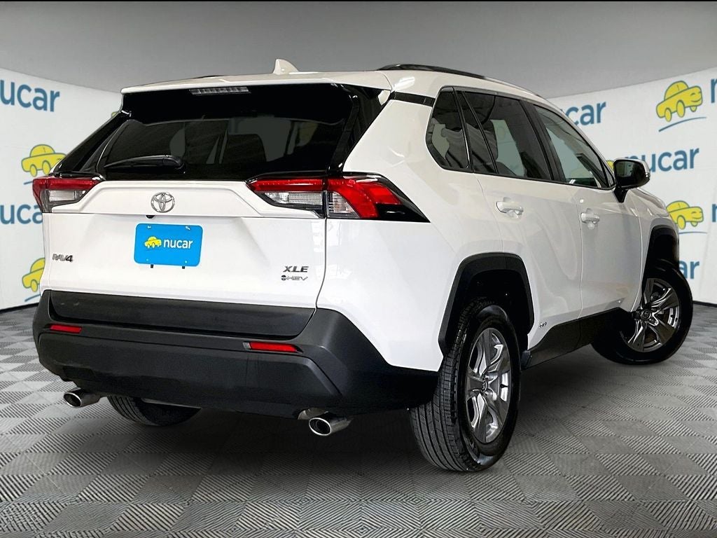 2025 Toyota RAV4 Hybrid XLE