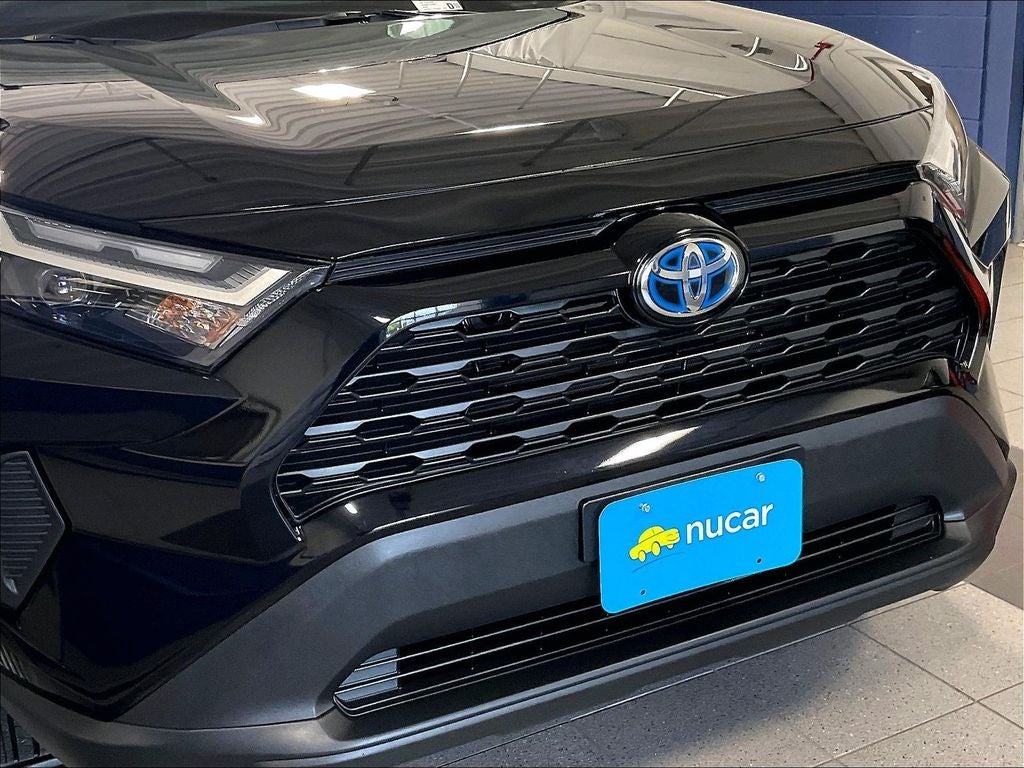 2022 Toyota RAV4 Hybrid XLE