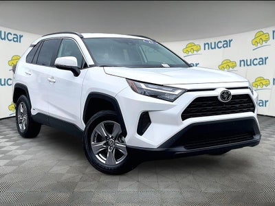 2025 Toyota RAV4 Hybrid XLE