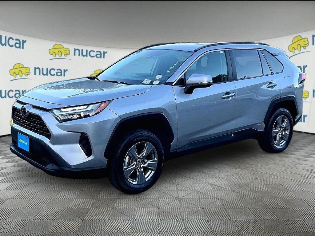 2025 Toyota RAV4 Hybrid XLE