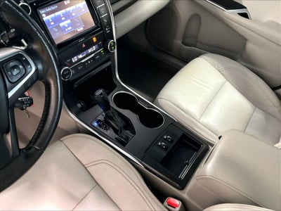 2016 Toyota Camry XLE