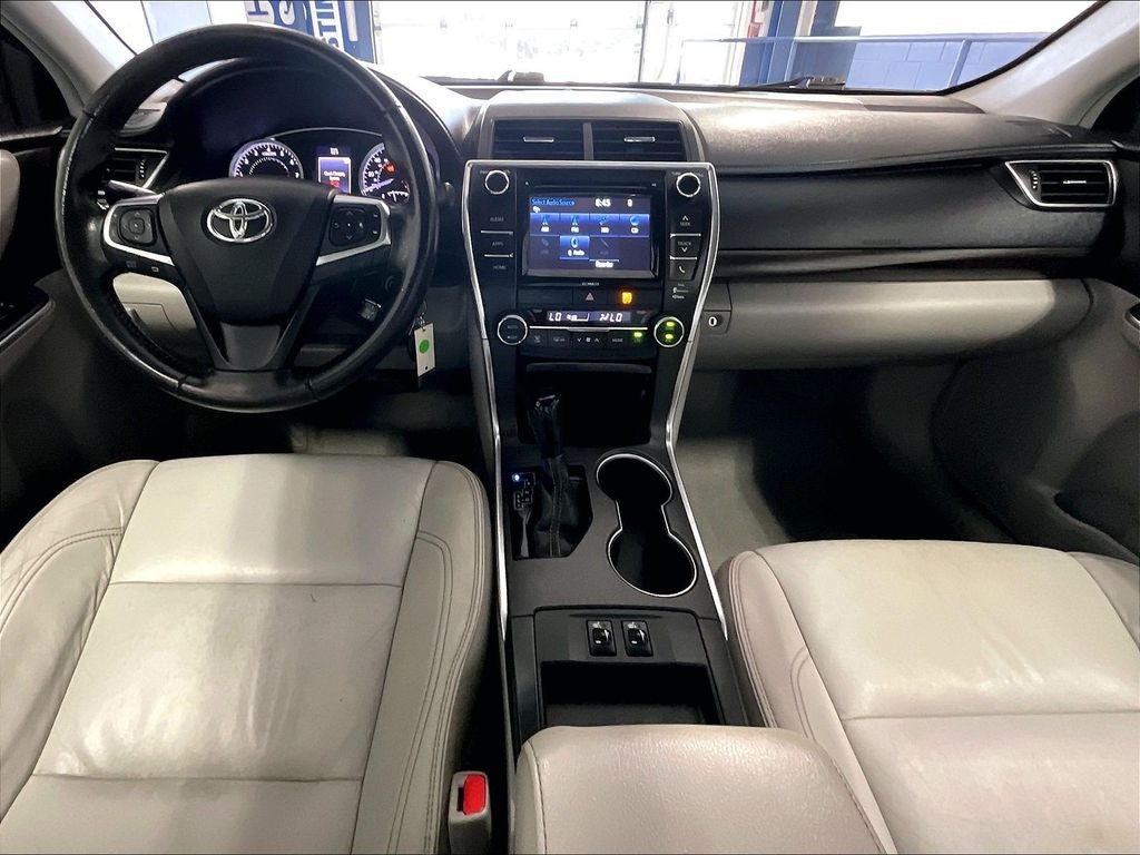 2016 Toyota Camry XLE