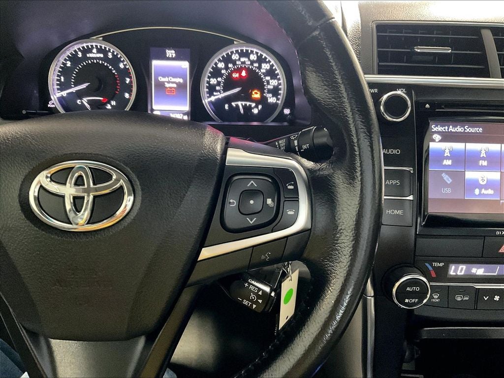 2016 Toyota Camry XLE