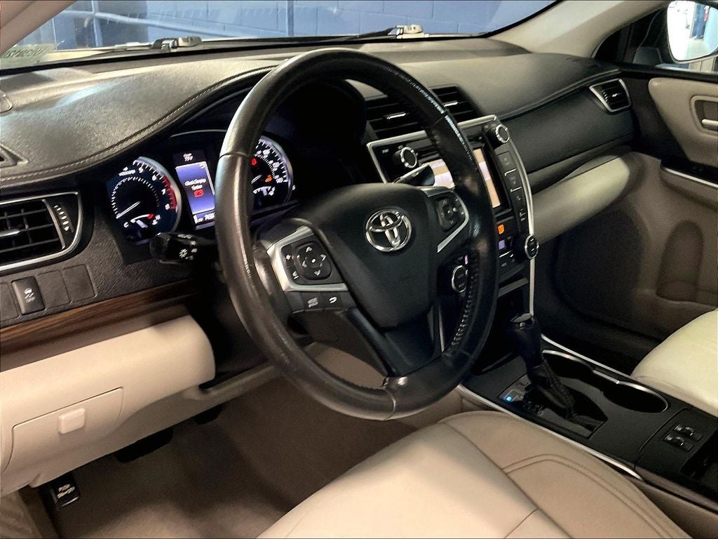 2016 Toyota Camry XLE