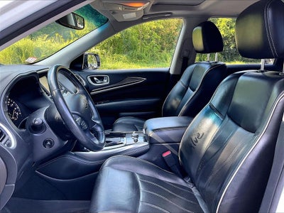 2016 INFINITI QX60 Base